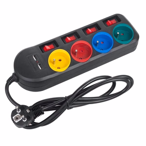 "Maclean" maitinimo juosta, 4 kištukinių lizdų ilgintuvas + 2xUSB, su jungikliais, 250VAC/10A, 2,1A 5V, 1,5 m, juoda, MCE229 B