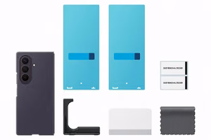 Силиконовый магнитный чехол Samsung Galaxy Z Fold8 Ultra с 2 антибликовыми плёнками, фиолетового оттенка