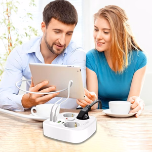 Удлинитель Tech-Protect PCS3X4 3 розетки 2xUSB-A 2xUSB-C 200 см - белый