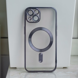 Color Chrome Mag dėklas for iPhone 17 6,3" juodas