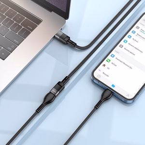 Adapteris Hoco (U107) iš USB-C į USB-C (OTG) 3A 1.2m juodas