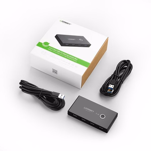 Ugreen US216 30768 USB-хаб 4x USB 3.2 Gen 1 для двух компьютеров — чёрный