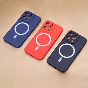 Silicon Mag dėklas for iPhone 16 Plus 6,7" raudonas