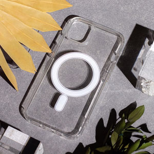 Anti Shock 1,5 mm Mag case for iPhone 13 6,1" transparent big hole