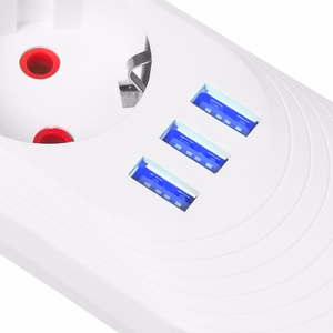 Maclean elektros paskirstytuvas, 5 lizdai + 3xUSB prailginimo laidas, 110–240 V kintama srovė, 50/60 Hz, 2,1 A, maks. 2500 W, 1,5 m, baltas, MCE395 W
