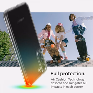 Spigen Ultra Hybrid case for Samsung Galaxy S22 crystal clear