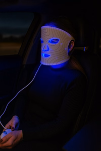Lunni silikoninė LED ir Near-Infrared veido kaukė, 7 spalvos, balta