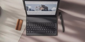 Onyx Boox Note Air 5 C magnetinis dėklas su klaviatūra, rudas