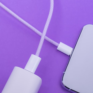 Maxlife MXUC-06 кабель USB-C - USB-C 1,0 m 20W фиолетовый нейлон