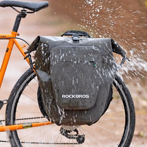 Rockbros AS-001 vandeniui atsparus 27 l dviračio bagažinės krepšys – juodas
