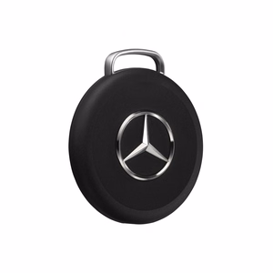 „Chipolo LOOP Mercedes“ – įkraunamas „Bluetooth“ sekiklis su silikonine kilpa, skirtas „iOS“ ir „Android“ įrenginiams, juodos spalvos
