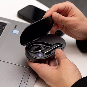 Maxlife wireless headset MXBH-01 with charging case black