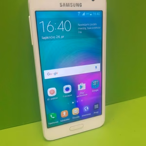 Samsung Galaxy A3 16GB (Naudota Prekė)