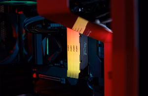 Kingston Technology FURY 16GB 4000MT/s DDR4 CL19 DIMM (2 vnt. rinkinys) Renegade RGB