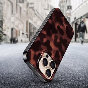 Tech-Protect Lamano Magnetinis dėklas telefonui iPhone 16 Pro Max - juodas ir raudonas