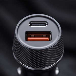 Blavec Car charger BS-03B-C Carbon - USB + Typ C -  QC 3.0 18W PD 30W z kablem Typ C na Typ C (CCBS03BC-UCB) czarna