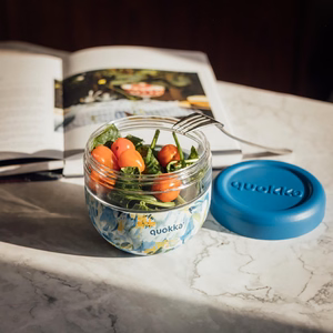 Quokka Bubble Food Jar 770 ml food container, Blue Peonies
