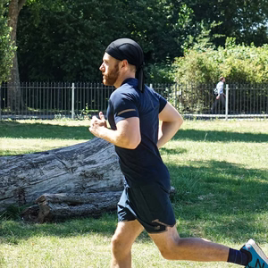 Rockbros LKPJ00 pirato stiliaus sportinė kepuraitė – juoda