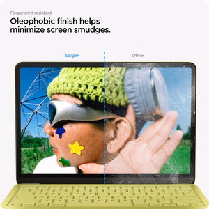 Защитное стекло для экрана Spigen Glas.tR Slim FC для MacBook Neo 13" 2026, чёрное