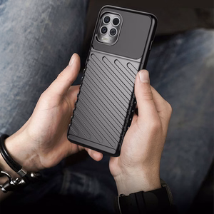 Thunder dėklas lankstus tvirtas apsauginis dangtelis TPU dėklas Motorola Moto G100 / Edge S juodas