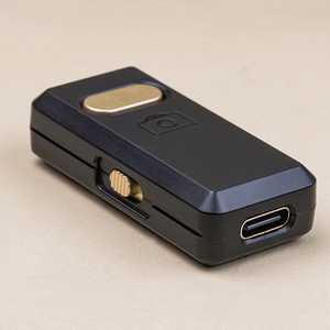 Forever Bluetooth asmenukių lazda trikojis SST-100 juodas