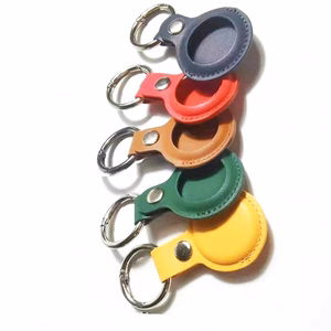 Dirbtinės odos dėklų rinkinys AirTags 5 vnt. (geltonas, žalias, rudas, raudonas, mėlynas)