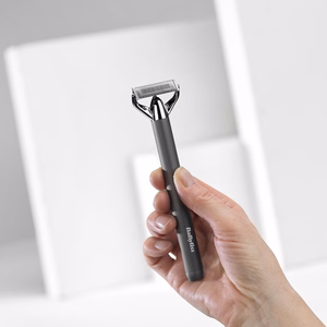 BaByliss Super-X Metal OT996E – belaidė drėgnam ir sausam naudojimui skirta barzdos kirpimo mašinėlė, sidabro spalvos