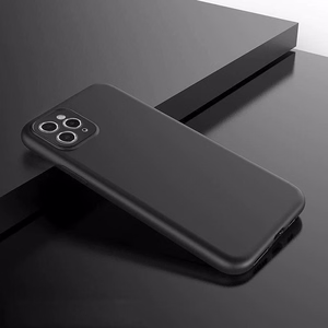 Minkštas dėklas telefonui Xiaomi Poco F6 - juodas (m)