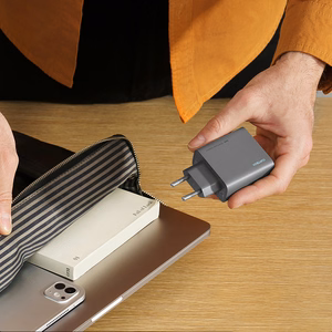 Cuktech CUKAD653EUGR 65W GaN sieninis įkroviklis 2 x USB-C 1 x USB-A - pilkas