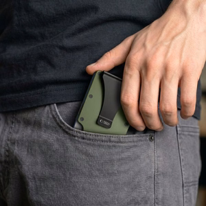 Tech-Protect Thorn piniginė su RFID apsauga – žalia