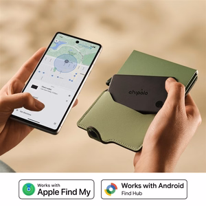 „Chipolo CARD“ – belaidis, įkraunamas, plonas „Bluetooth“ sekiklis, skirtas „iOS“ ir „Android“ įrenginiams, anglies spalvos