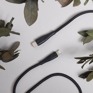 Maxlife MXUC-08 kabelis USB-C - Lightning 1,0 m 27W juodas nailonas
