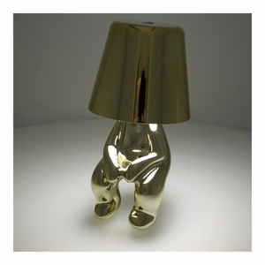 Stalo lempa prie lovos GOLD MAN Art Deco sėdinti (versija 2) MLTL