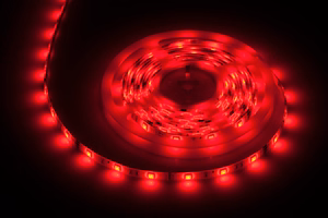 Комплект освещения: лента 5050 SMD на 150 светодиодов, блок питания и контроллер цвета