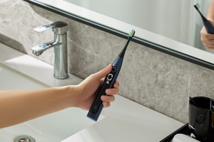 Oclean elektrinis dantų šepetėlis X Lite, komplektas, mėlynas