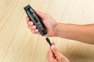 Wahl Color Trim Advanced Juoda 8 Ličio-jonų (Li-Ion)