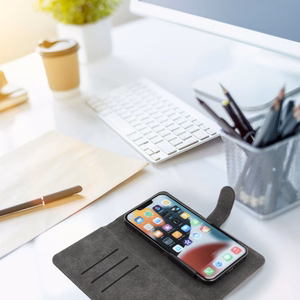 Universali knygos dėklas dydis S iPhone 12 / 13 / SAMSUNG S6 / A5 2016 / XCOVER 4 / S22 / HUAWEI P8 2017 juodas