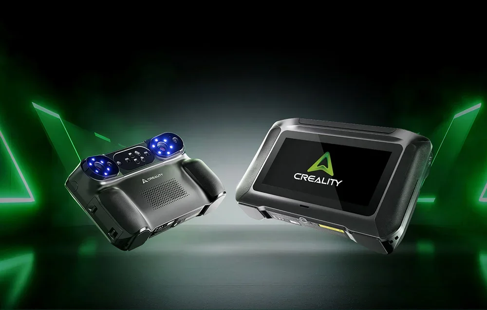 Du Creality 3D scanner vaizdai tamsiame fone