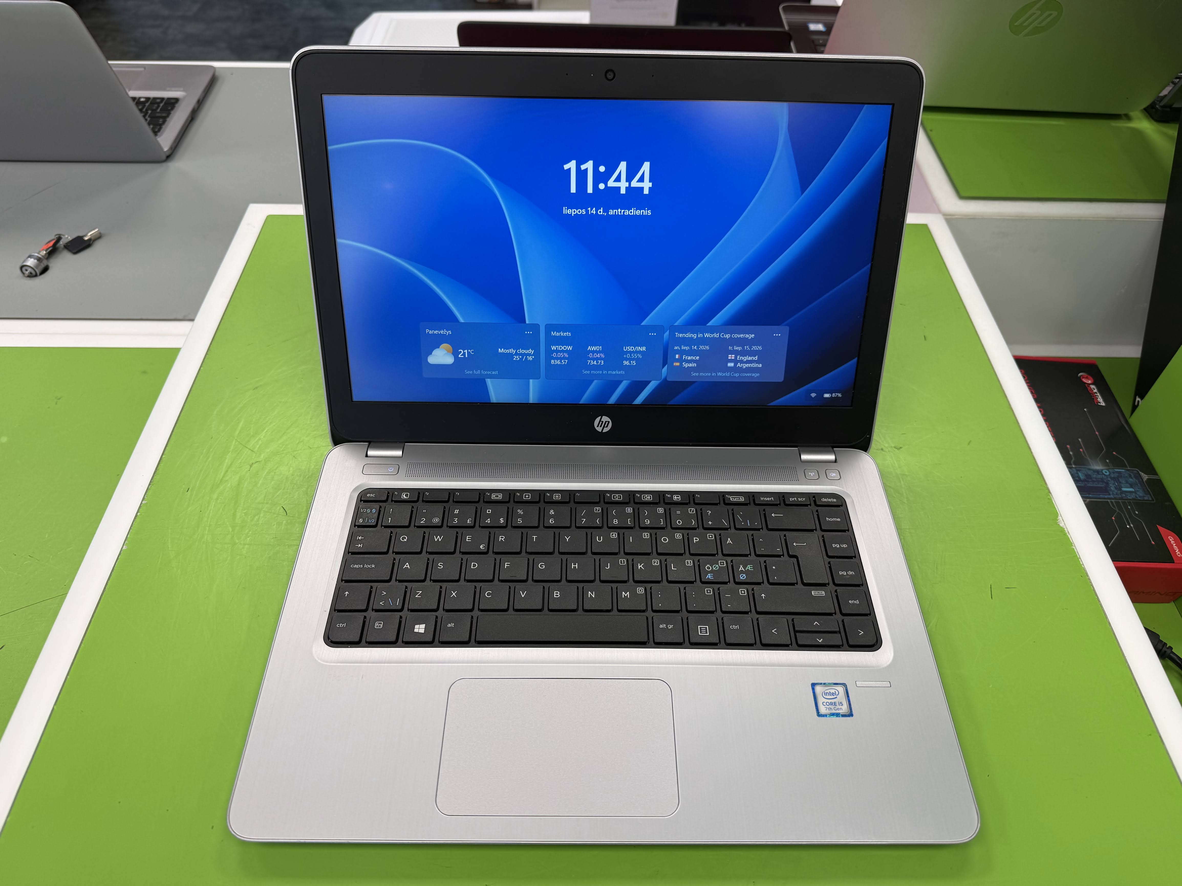 HP ProBook 440 G4 i5-7200U / 8GB DDR4 / 256GB SSD / 14.0"