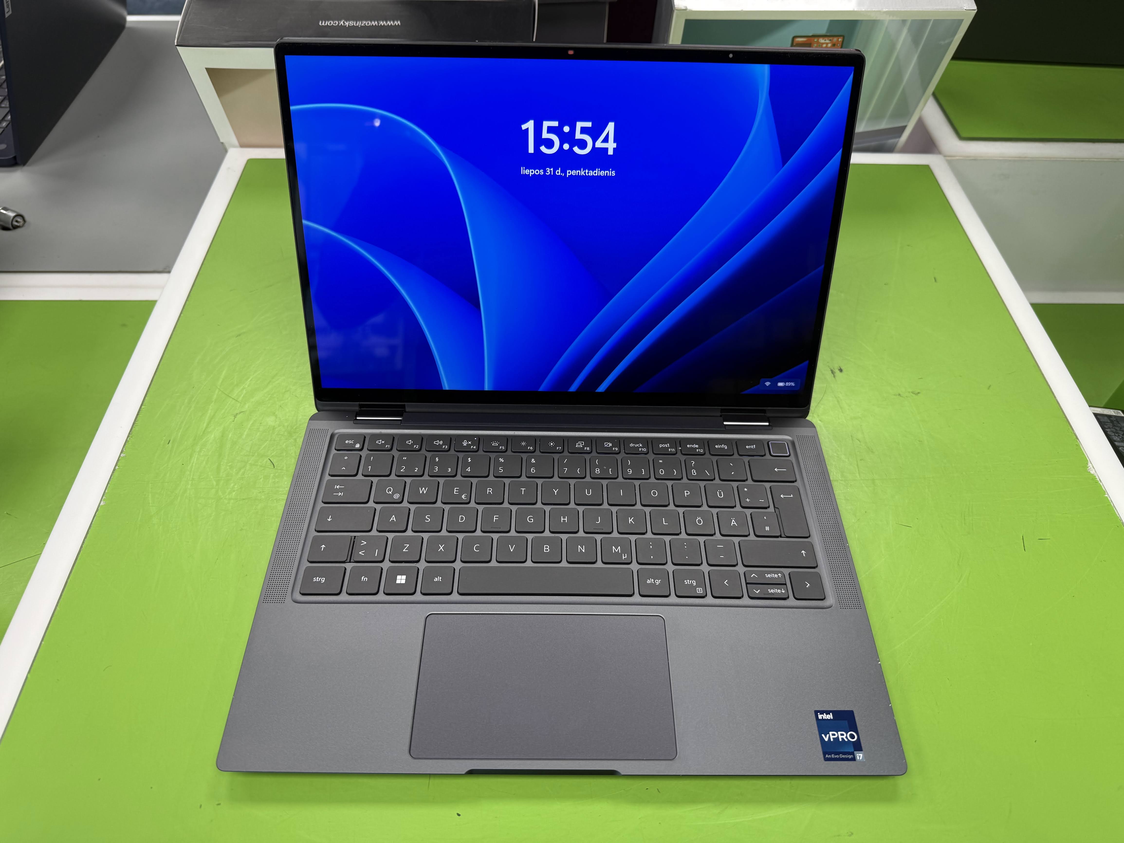 Dell Latitude 9330 i7-1260U / 512GB / 16GB DDR5 / 13.3"