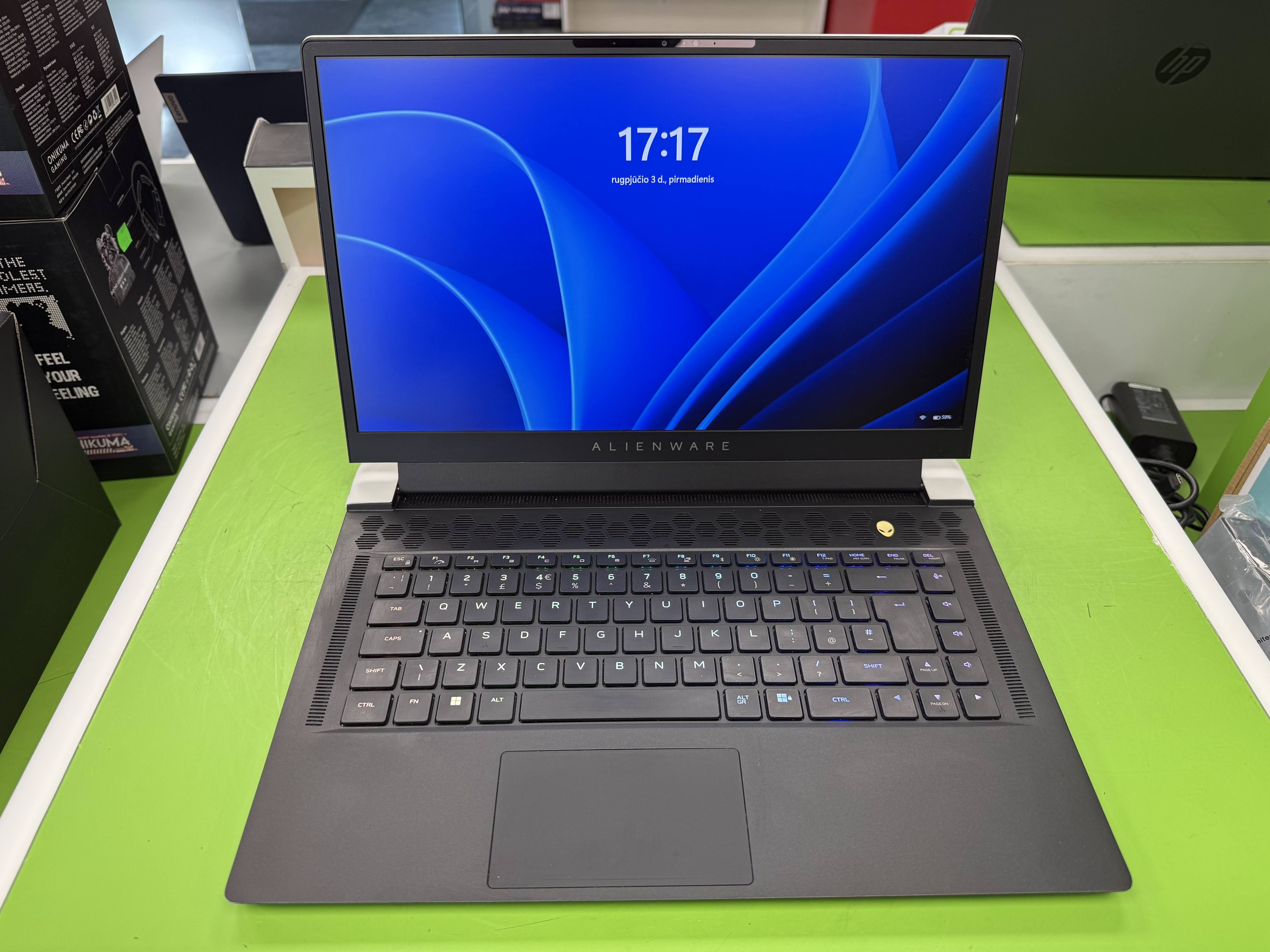 Dell Alienware X15 R2 i9-12900H / RTX 3080Ti / 2TB NVMe / 32GB DDR5 / 15.6"