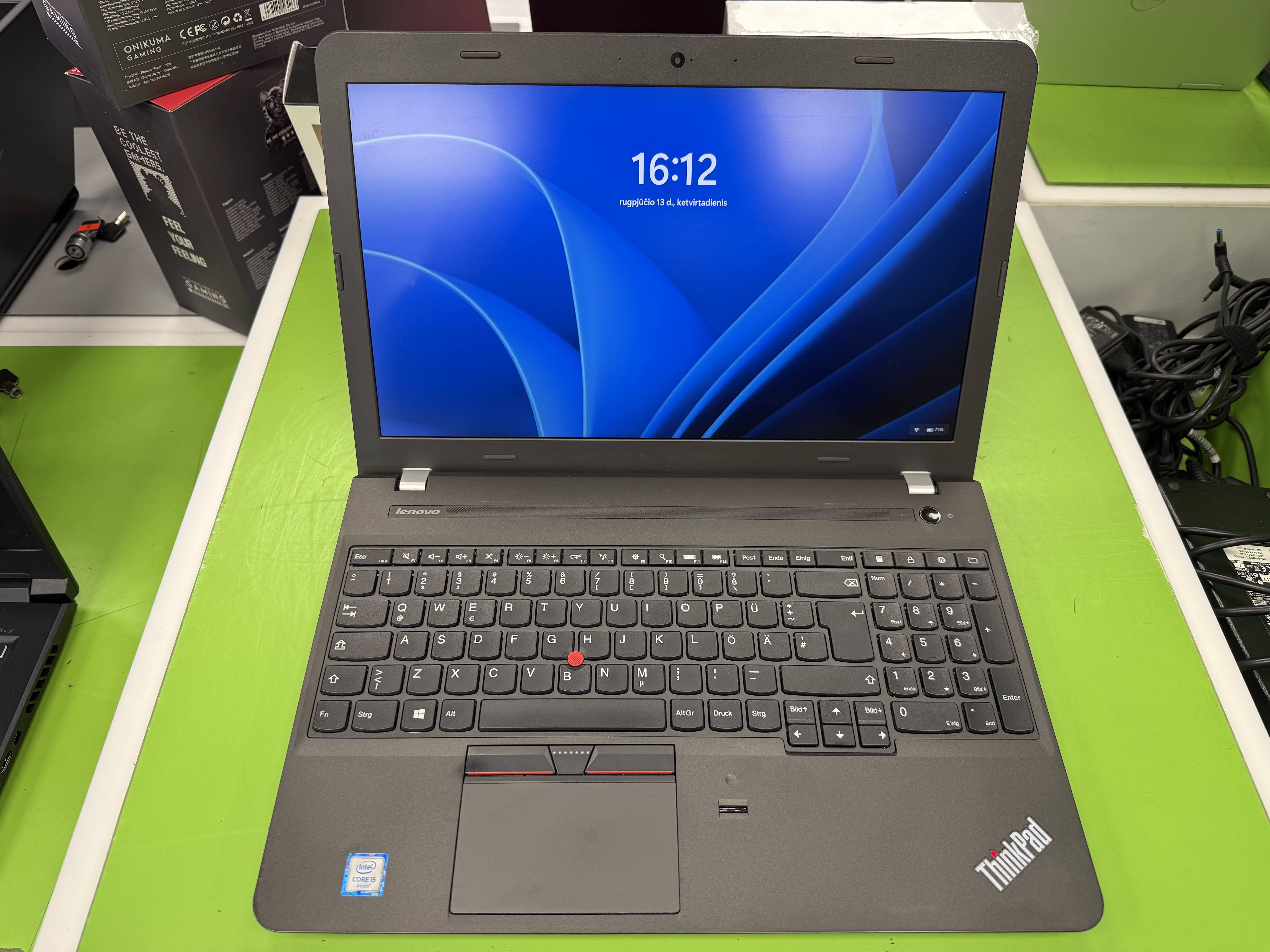 Lenovo ThinkPad E560 i5-6200U / 256GB SSD / 8GB DDR3 / 15.6"