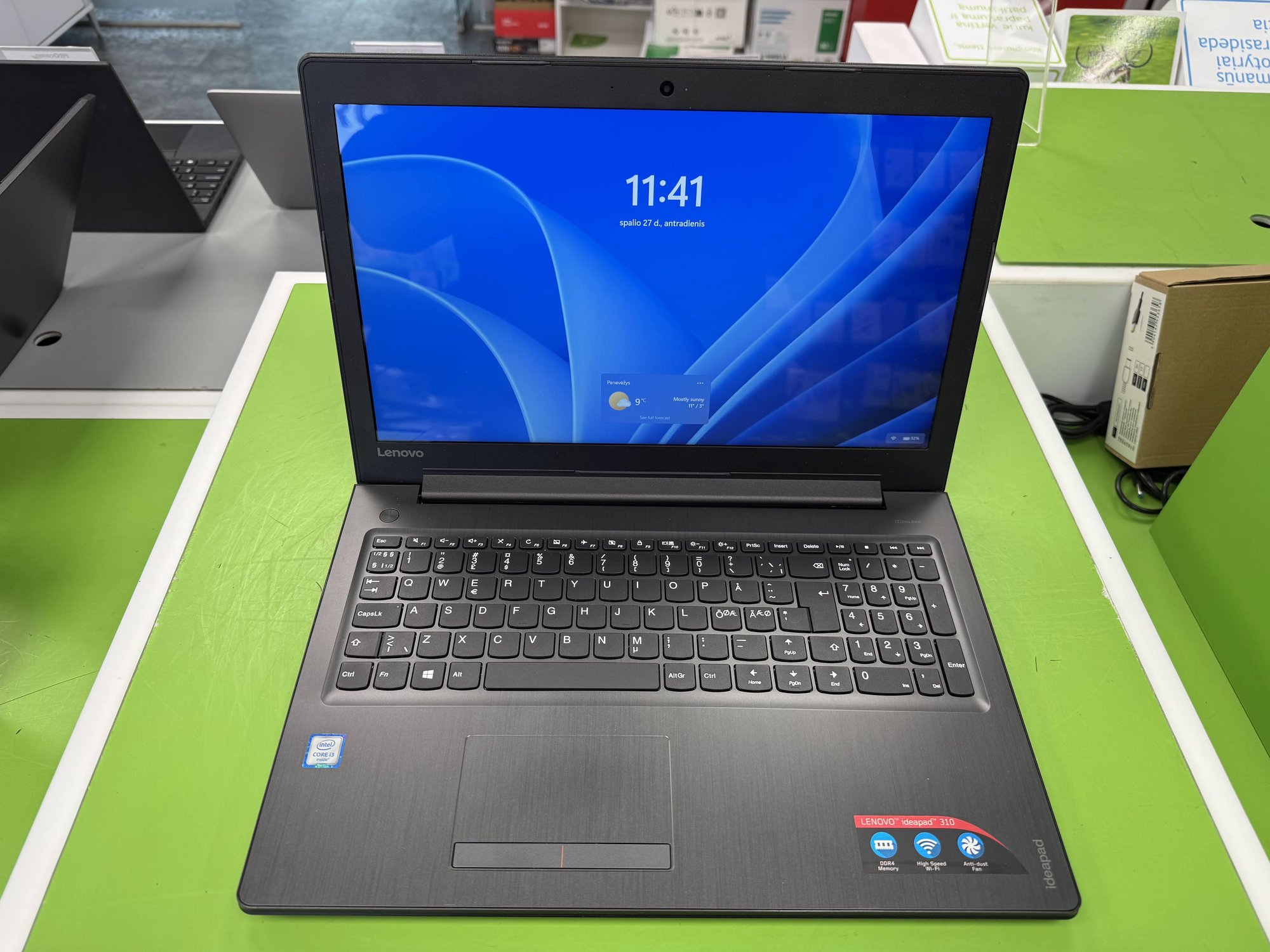 Lenovo ideapad 310-15ISK i3-6100U / 256GB SSD / 8GB RAM / 15.6"